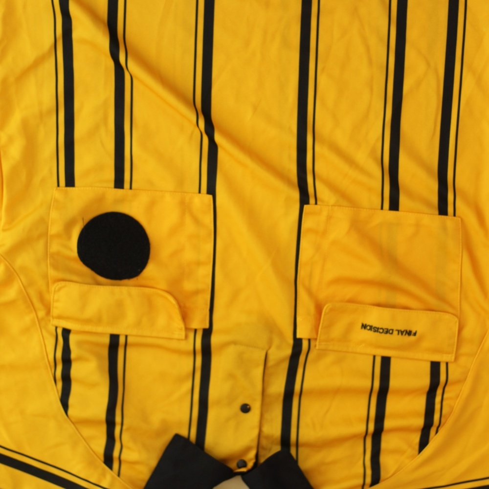 Referee Uniform - Picture 4 of 5